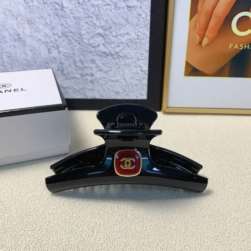 Chanel Hair Grab Clip 12lyx42 (3)
